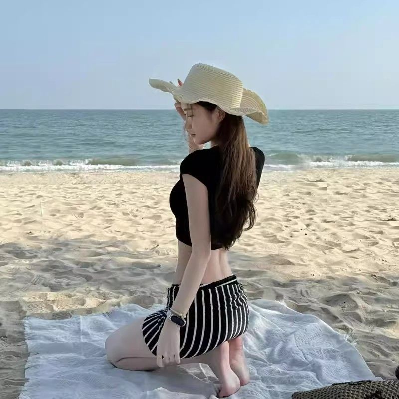 Women'S Fashion For 2026 - ヨーロッパ系アメリカ人ファッション女性用ビキニ2026ハイエンドストライププリント水着セクシーなトライアングルビキニセット（スリム体型向け）