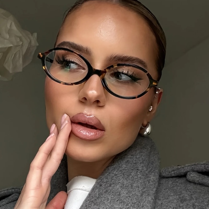 ヴィンテージオーバルサングラス女性の高級ブランドデザイナー小 - Women'S Fashion Eyeglasses のレビューと価格