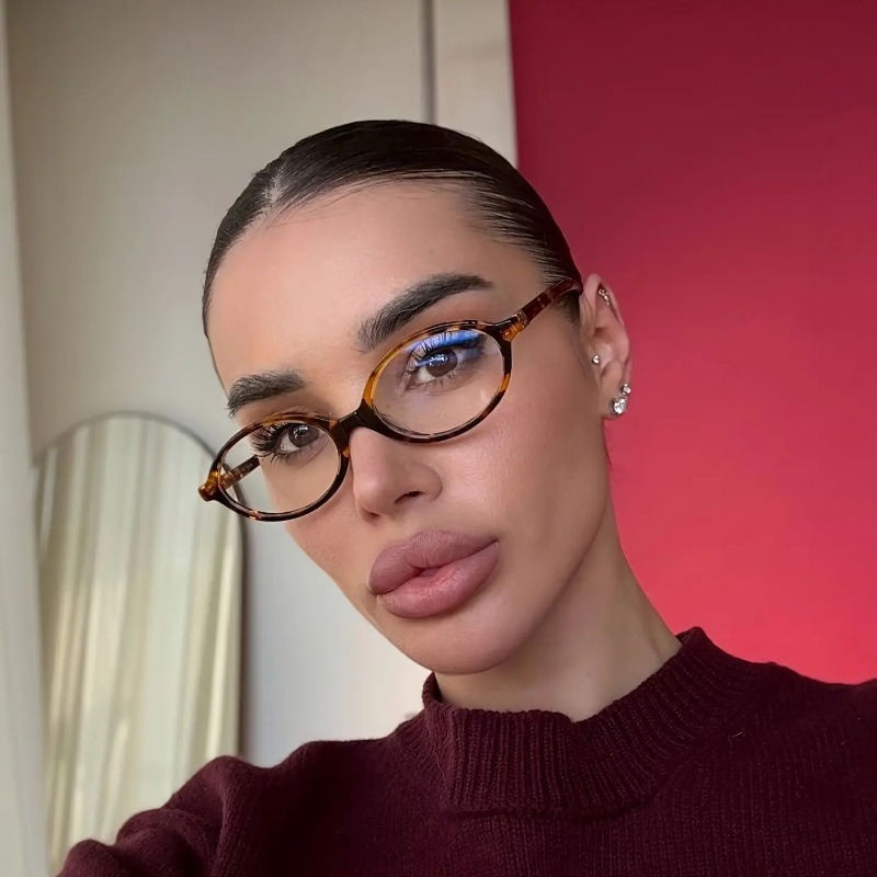 ヴィンテージオーバルサングラス女性の高級ブランドデザイナー小 - Women'S Fashion Eyeglasses のレビューと価格