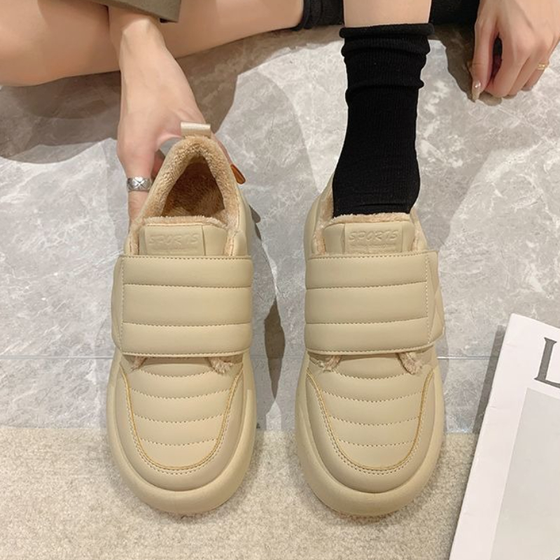 ソフトホワイト東京ファッション暖かいフランネルブレッドローフ - Women'S Fashion Velcro Sneakers のレビューと価格