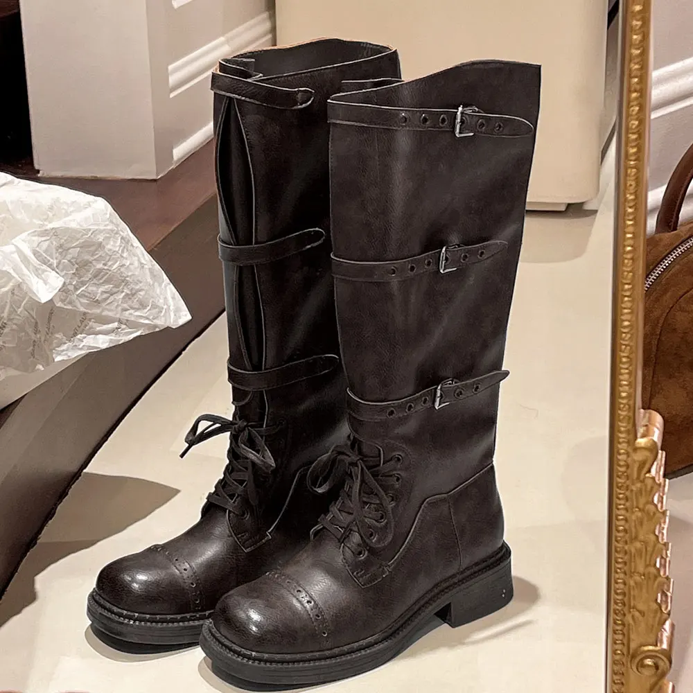 女性のニーハイブーツヴィンテージベルトバックルデザイン女性の - Women'S Fashion Leather Boots のレビューと価格