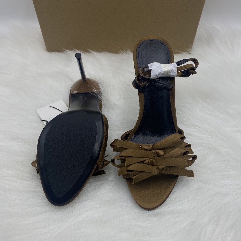 ブランドアンクルストラップ超ハイヒール女性モダンサンダルブラ - Women'S Fashion Brand Shoes のレビューと価格