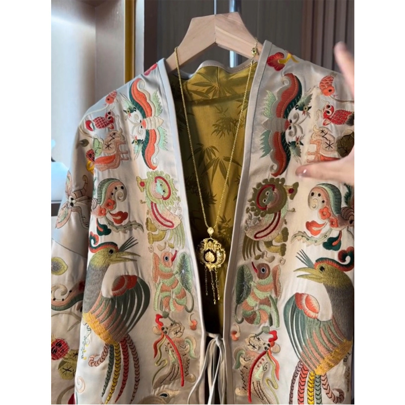 新しい中国風の着物カーディガンジャケット女性衣装高級絶妙な刺 - Kimono Cardigan Women のレビューと価格