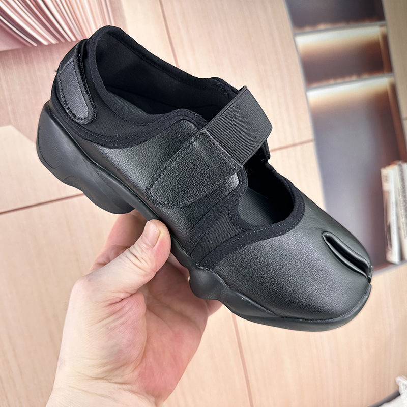 女性用スプリットトゥスニーカー ブラックレザーメッシュ ベル - Women'S Fashion Velcro Sneakers のレビューと価格