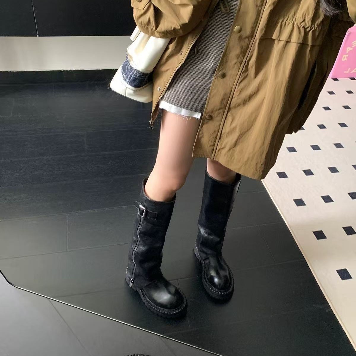 女性ブーツ厚い底の高さの増加膝ロングチューブブーツプラットフ - Women Fashion Youtube のレビューと価格
